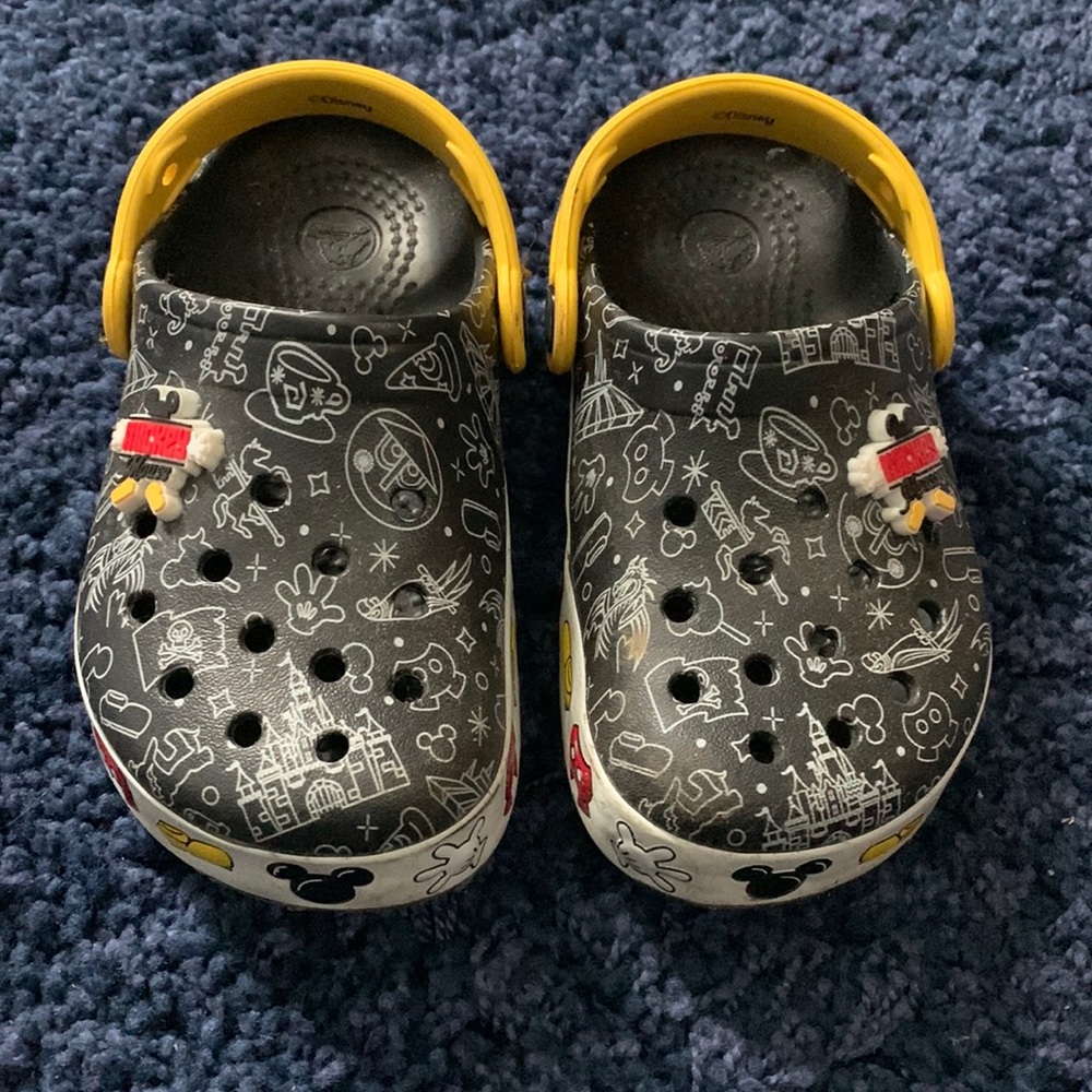 Little Kids light up Crocs